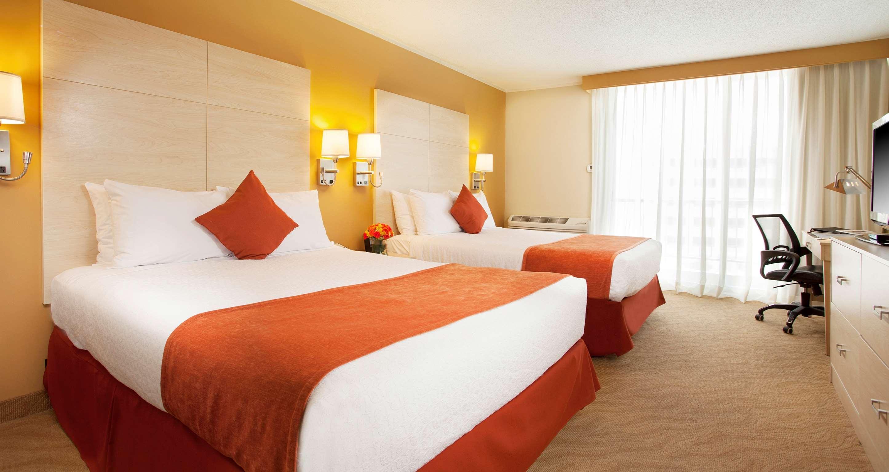 Condado Palm Inn San Juan, Tapestry Collection By Hilton Exterior photo