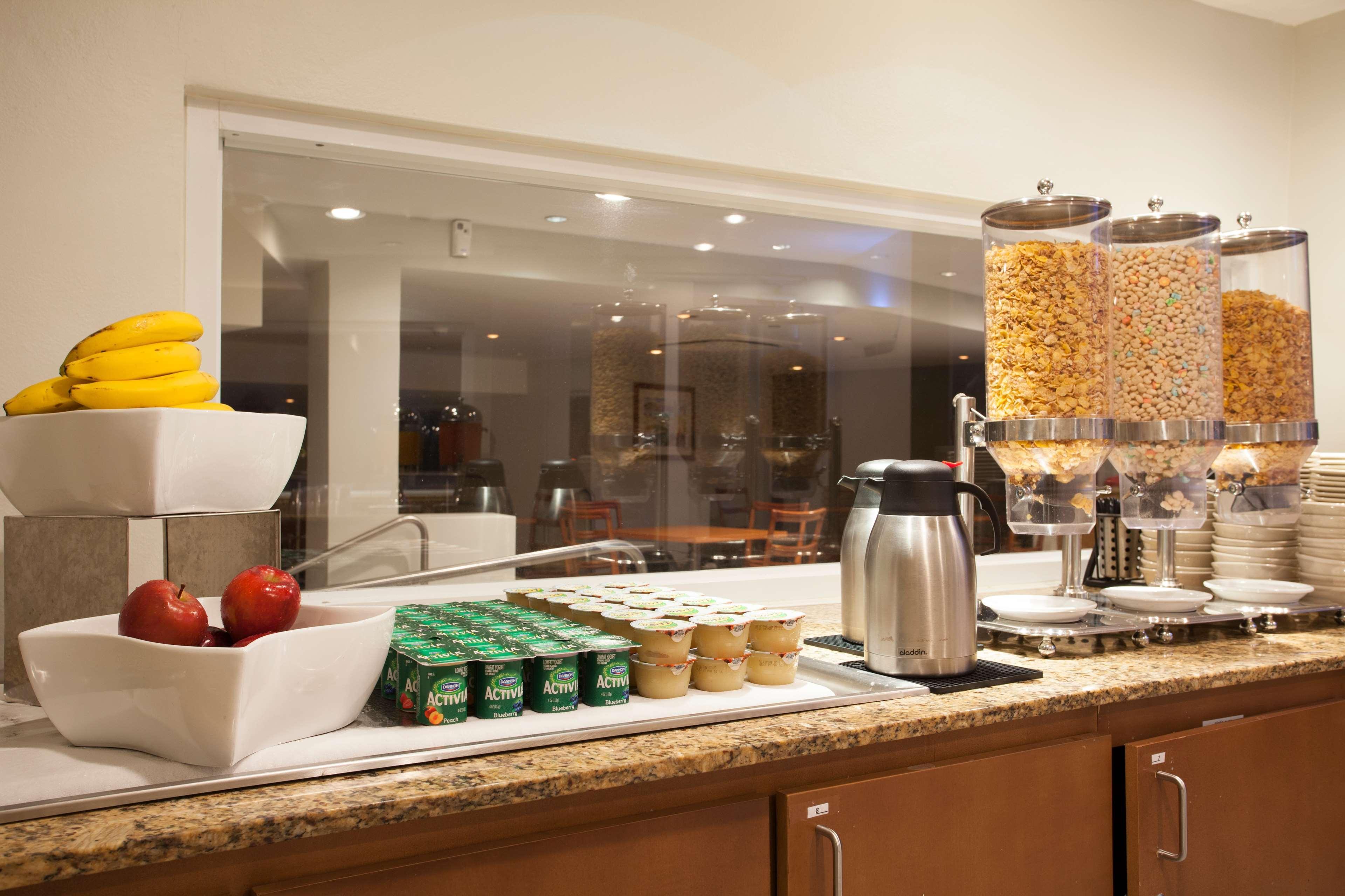 Condado Palm Inn San Juan, Tapestry Collection By Hilton Exterior photo