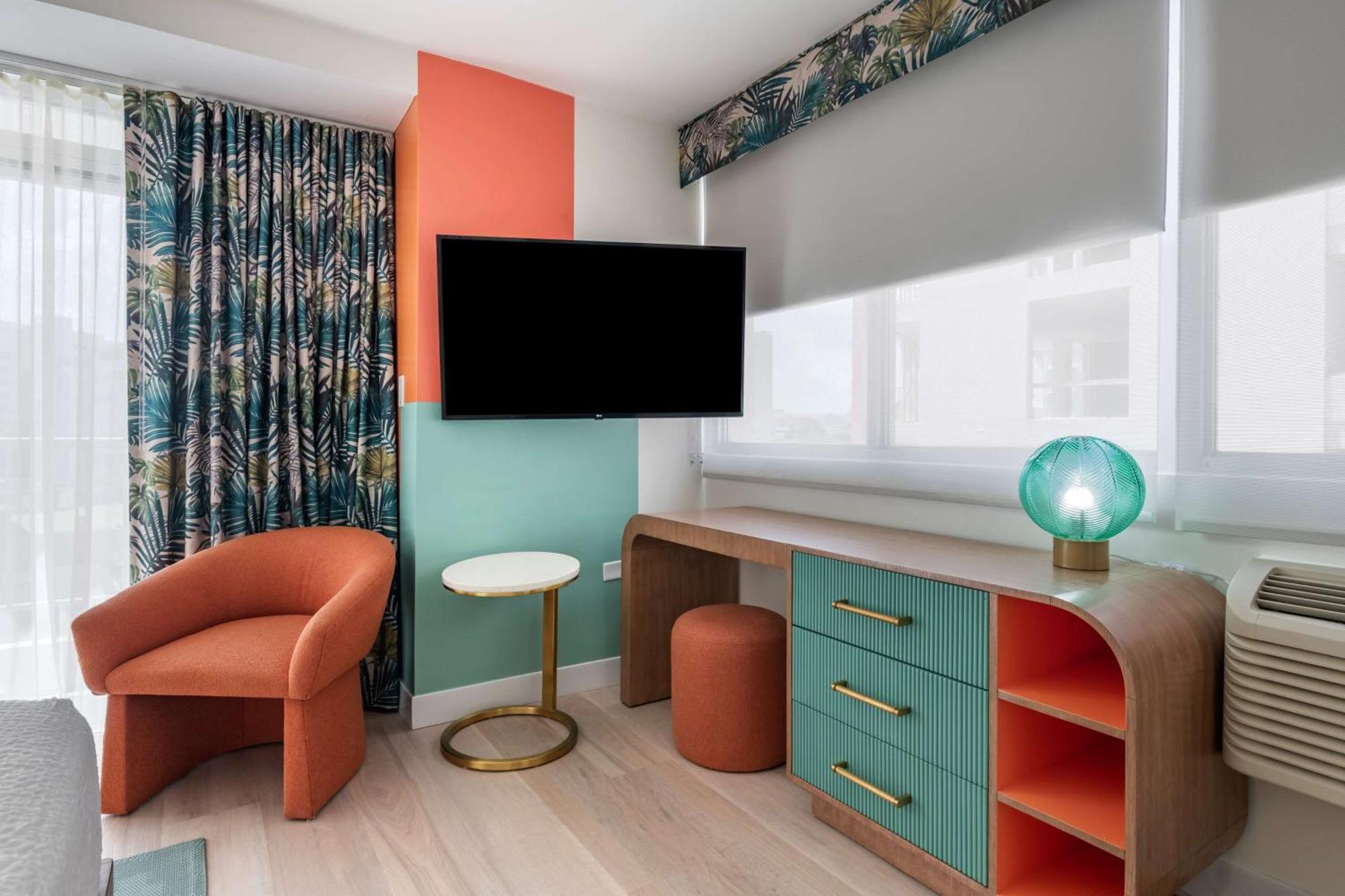 Condado Palm Inn San Juan, Tapestry Collection By Hilton Exterior photo