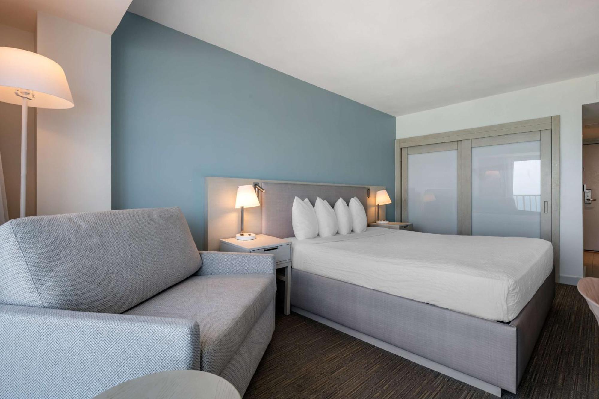 Condado Palm Inn San Juan, Tapestry Collection By Hilton Exterior photo