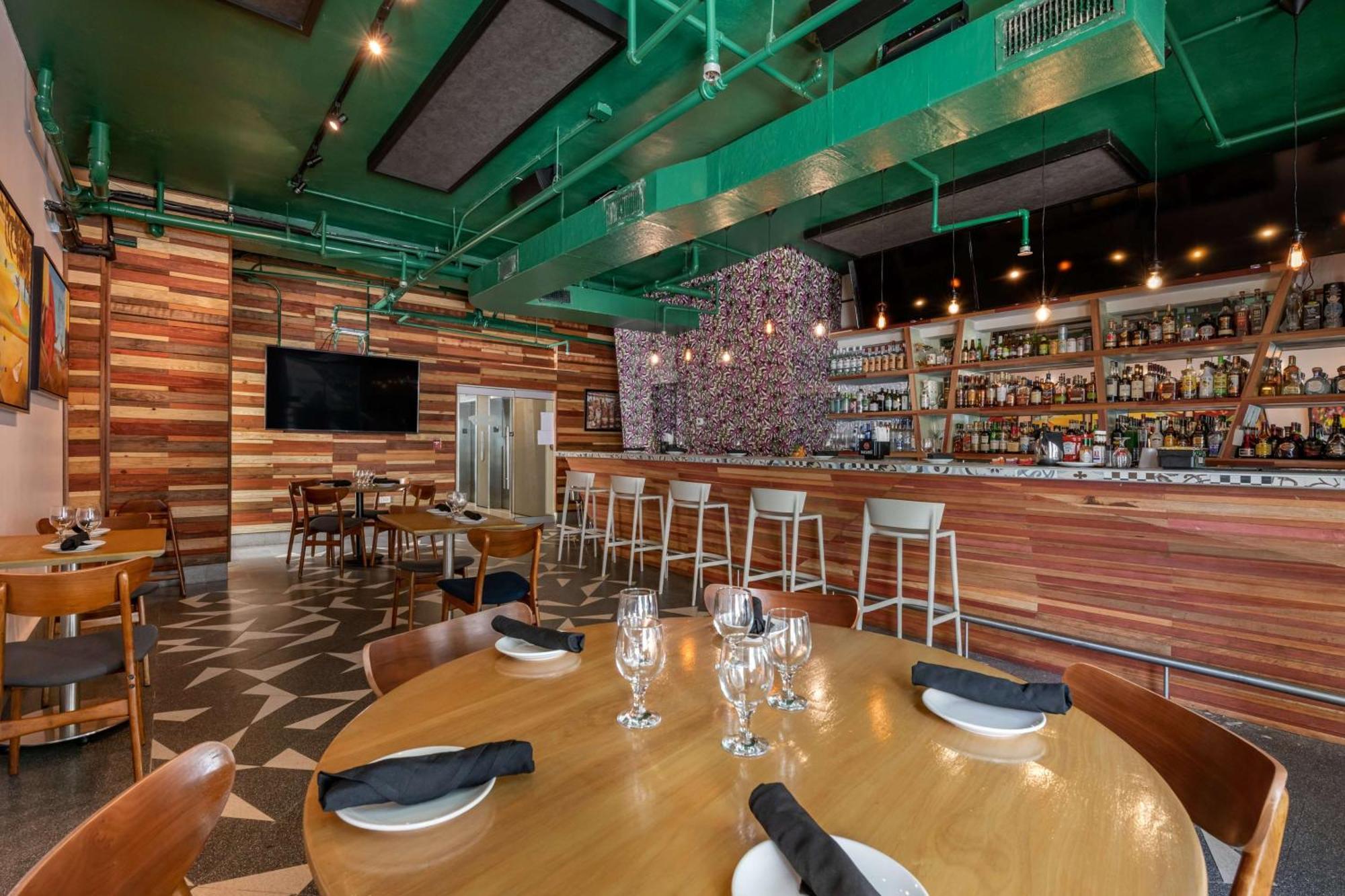 Condado Palm Inn San Juan, Tapestry Collection By Hilton Exterior photo