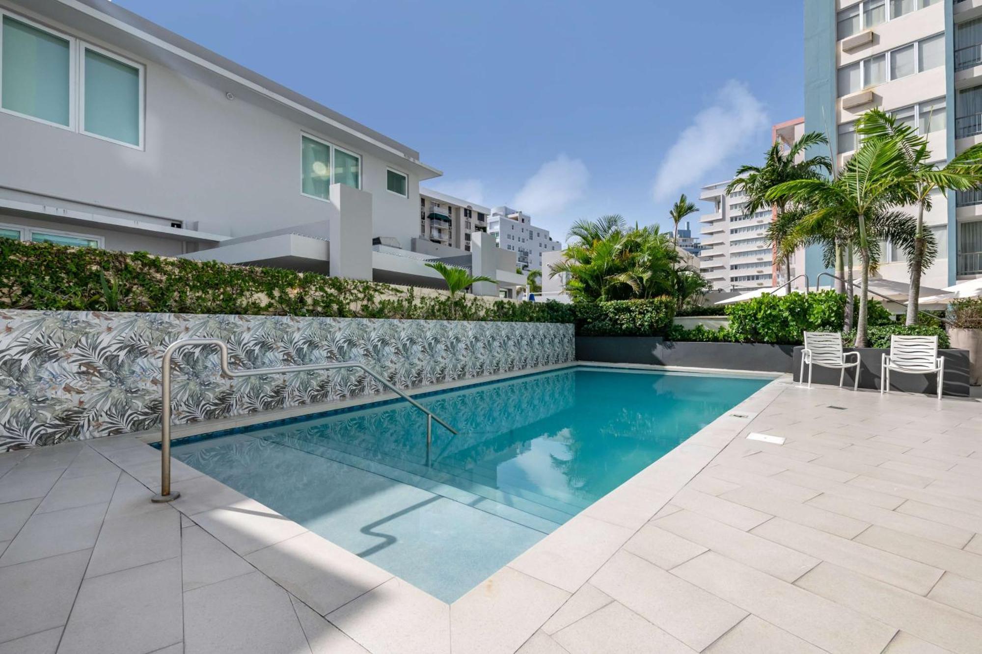Condado Palm Inn San Juan, Tapestry Collection By Hilton Exterior photo