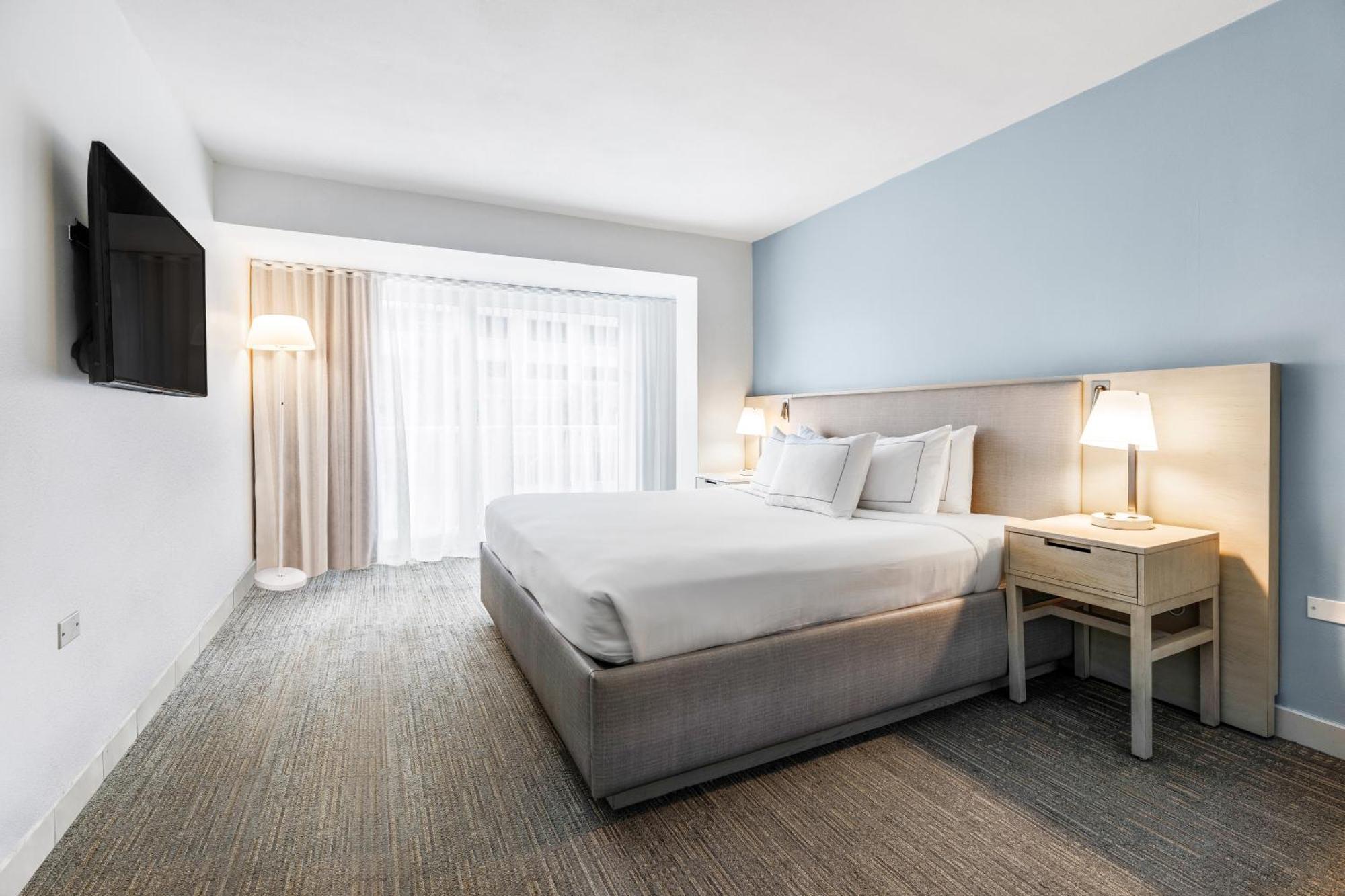 Condado Palm Inn San Juan, Tapestry Collection By Hilton Exterior photo