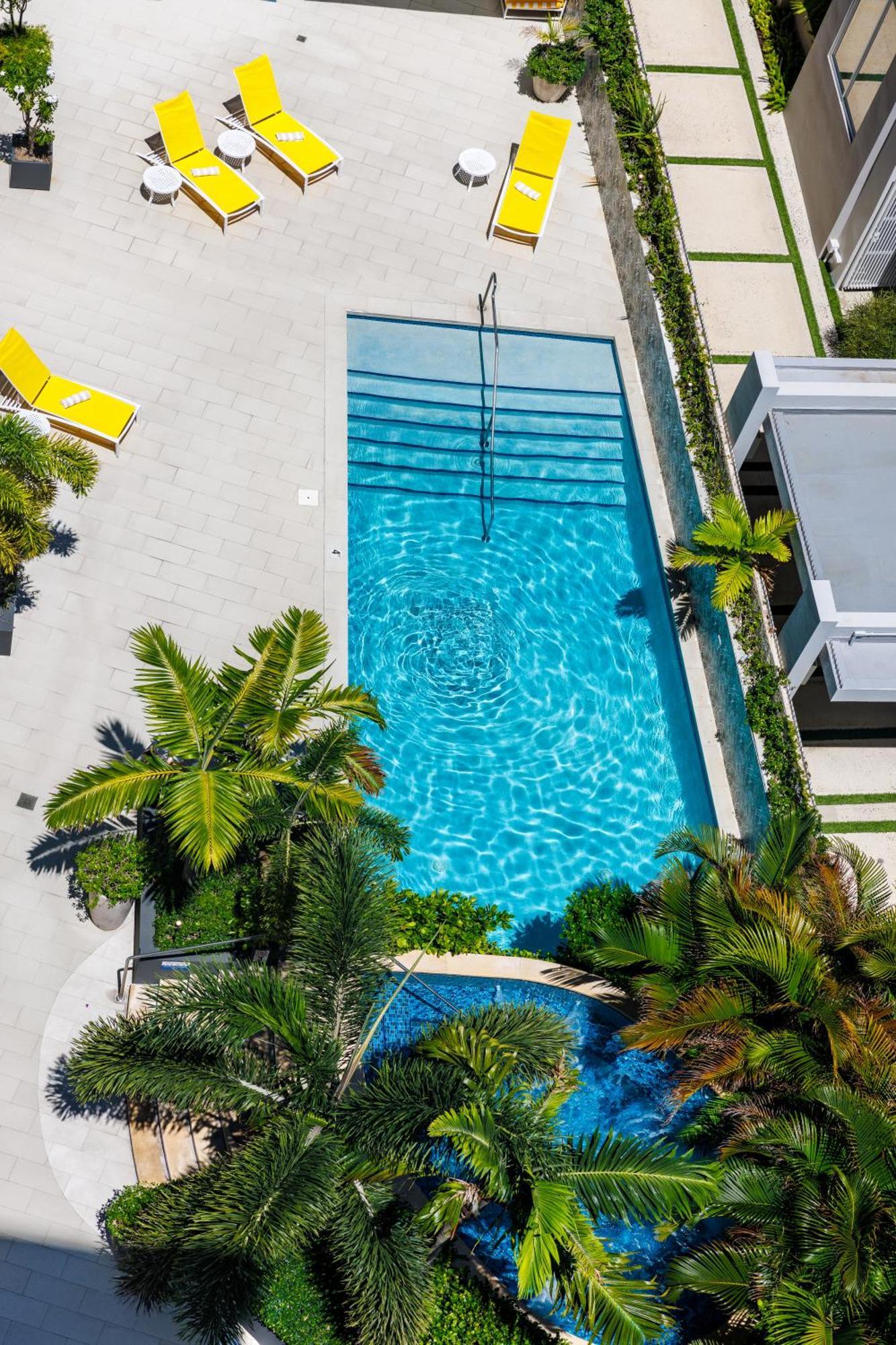 Condado Palm Inn San Juan, Tapestry Collection By Hilton Exterior photo